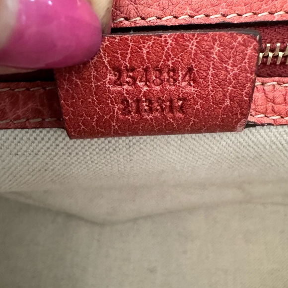 Gucci Convertible Bamboo Top Handle Bag- Medium - Picture 4 of 15